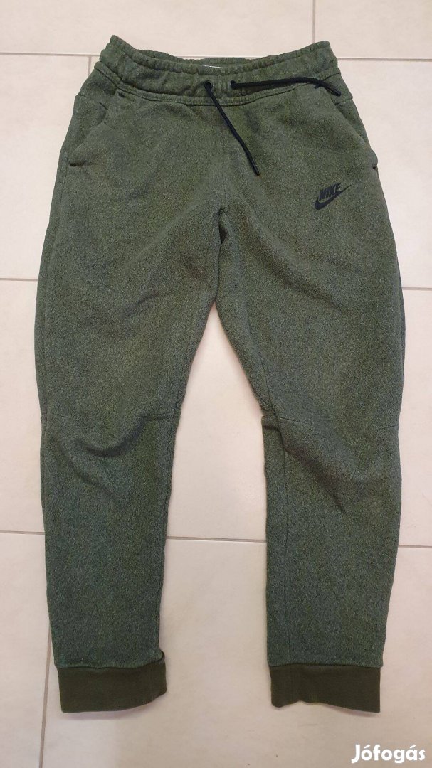 Nike Tech fleece gyermek nadrág zöld L 147-158cm