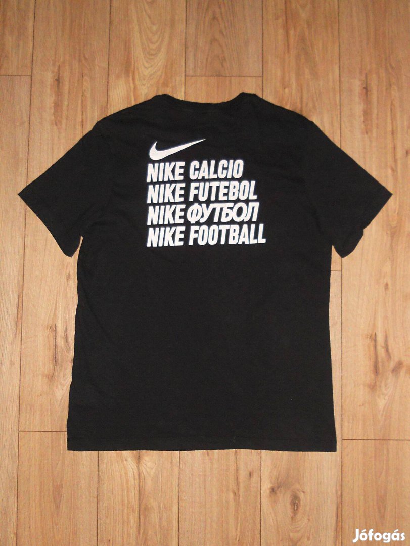 Nike Tee fekete rövid ujjú póló M-es