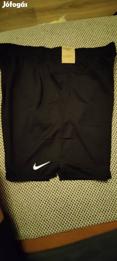 Nike Totality Dri fit rövidnadrág (L méret)