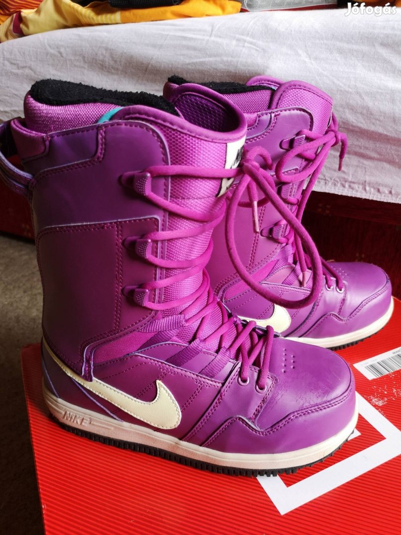 Nike Vapen snowboard bakancs 