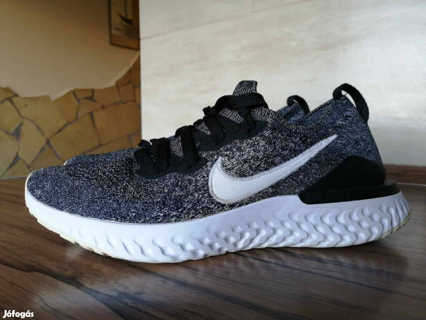 Nike W Epic React Flyknit 2 futócipő , 41