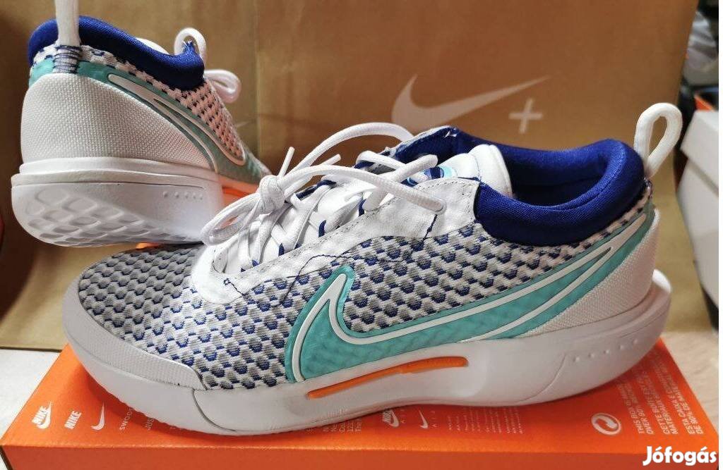 Nike Zoom Court Pro HC férfi 43 és 44-es tenisz cipő. Teljesen új, ere