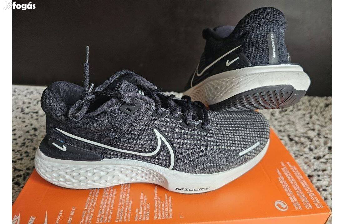 Nike Zoomx Invincible Run FK fekete 40-es futó cipő. Teljesen új