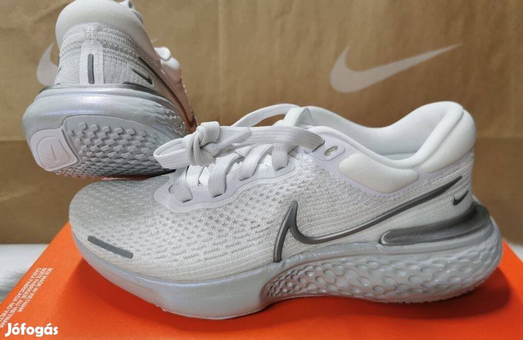 Nike Zoomx Invincible Run FK női 36.5-es futó cipő. Teljesen új, erede