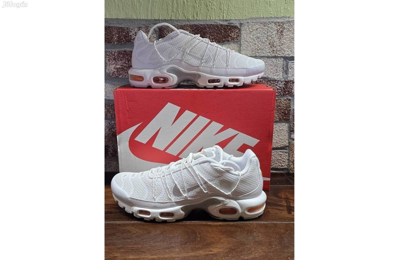 Nike  eredeti, új  (45-ös) air max utility TN