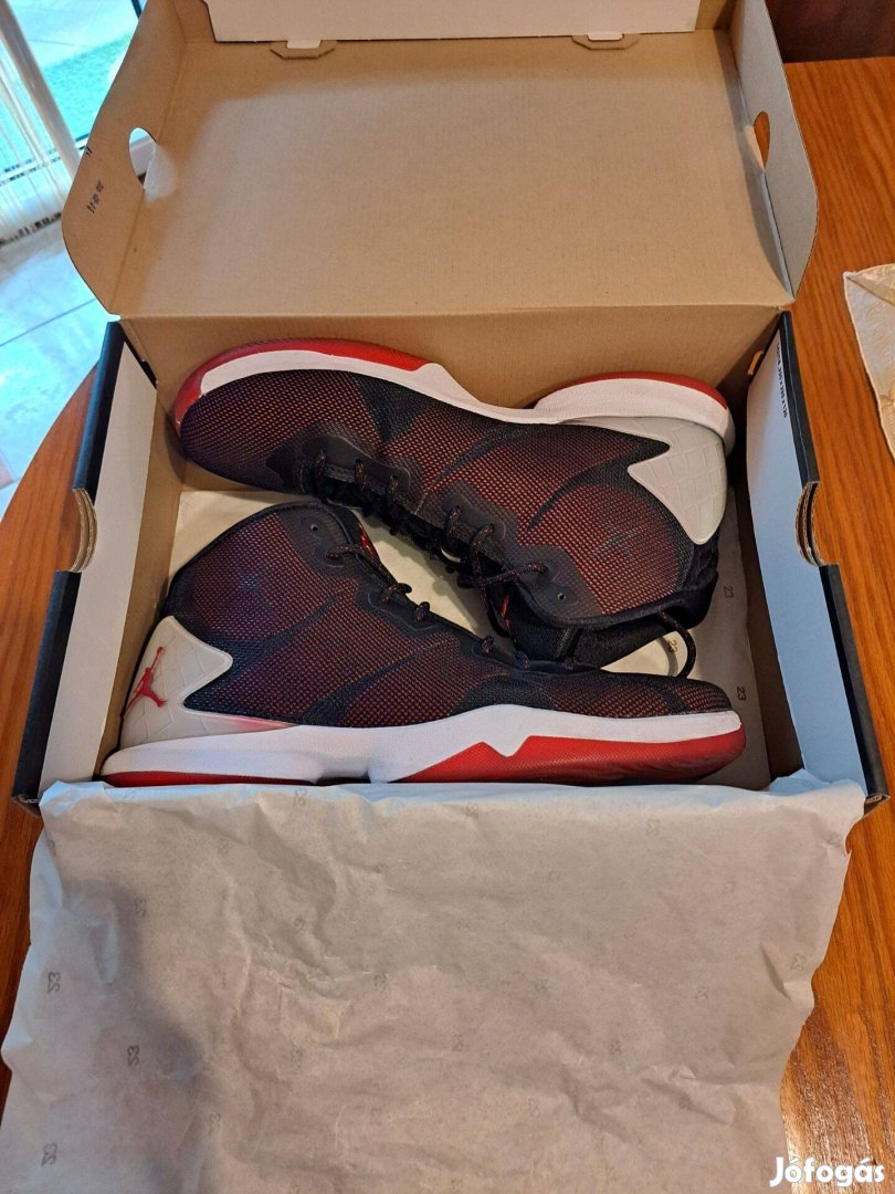 Nike air Jordan férfi cipő 44-es