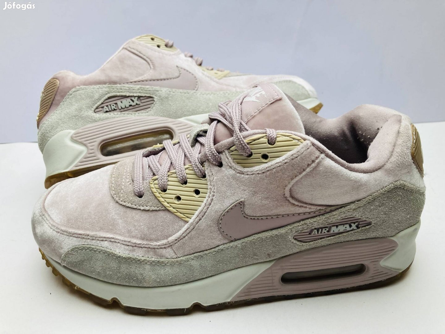 Nike air max EU 39 női bársony sportos cipő