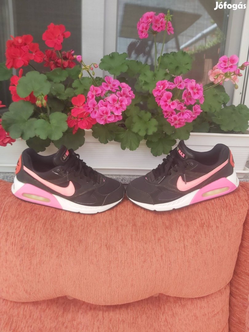 Nike air max cipő 36.5-es