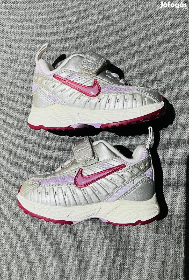 Nike baba cipő 18