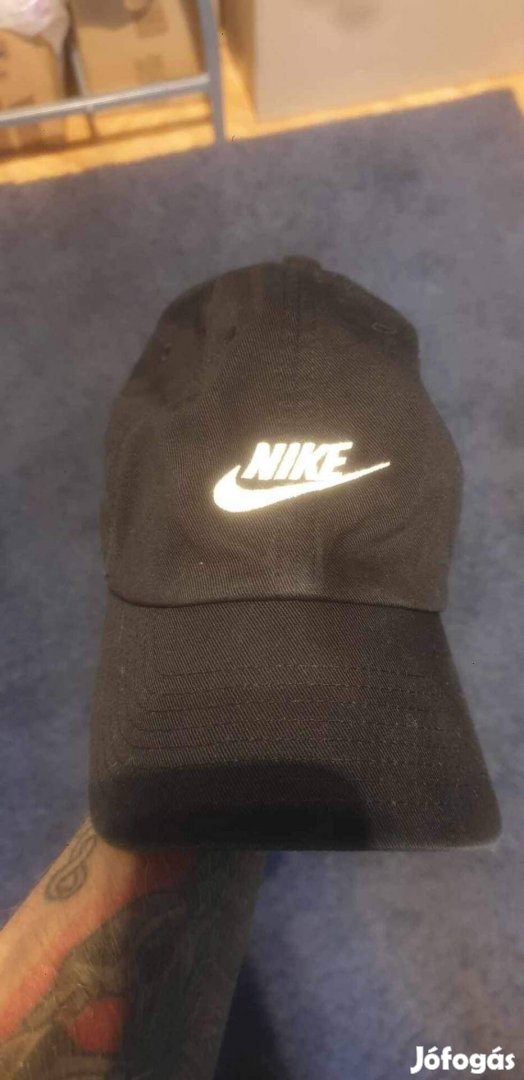 Nike bézból sapka