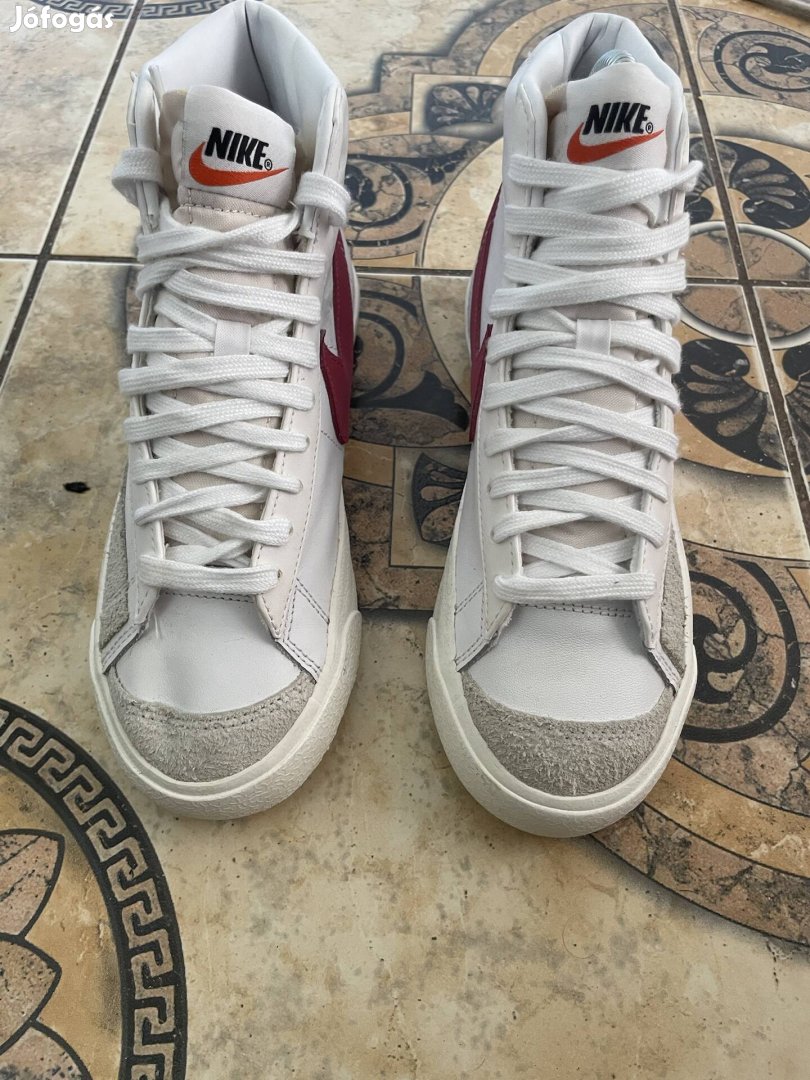 Nike blazer bőr cipő