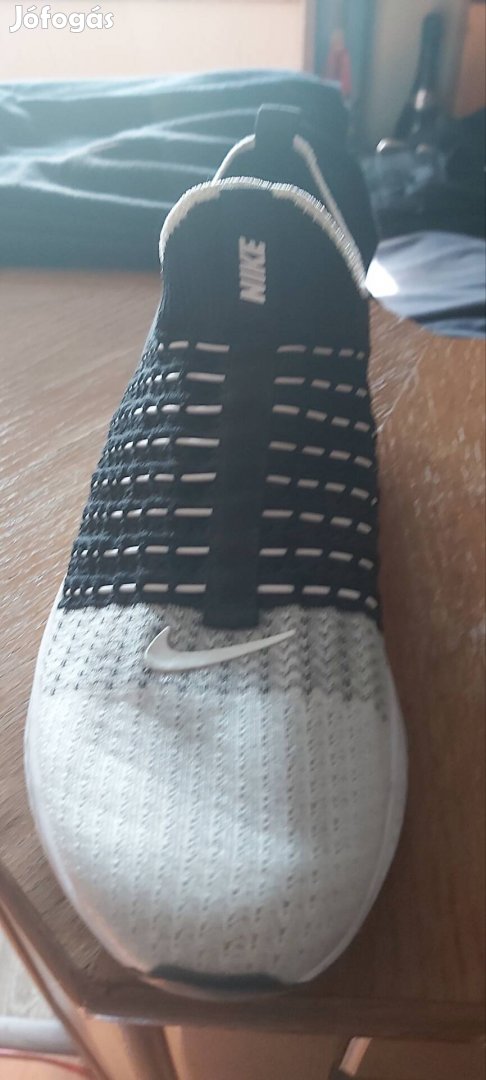 Nike cipő 44-es méret