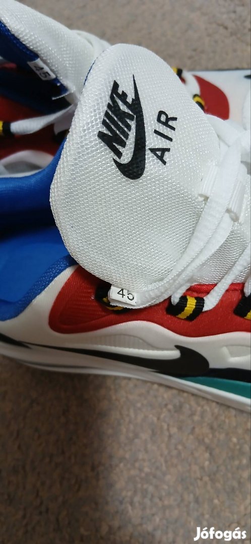 Nike cipő 45