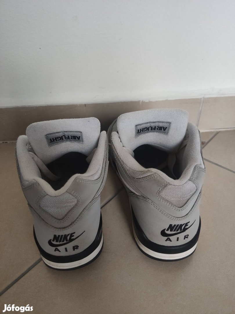 Nike cipő,férfi