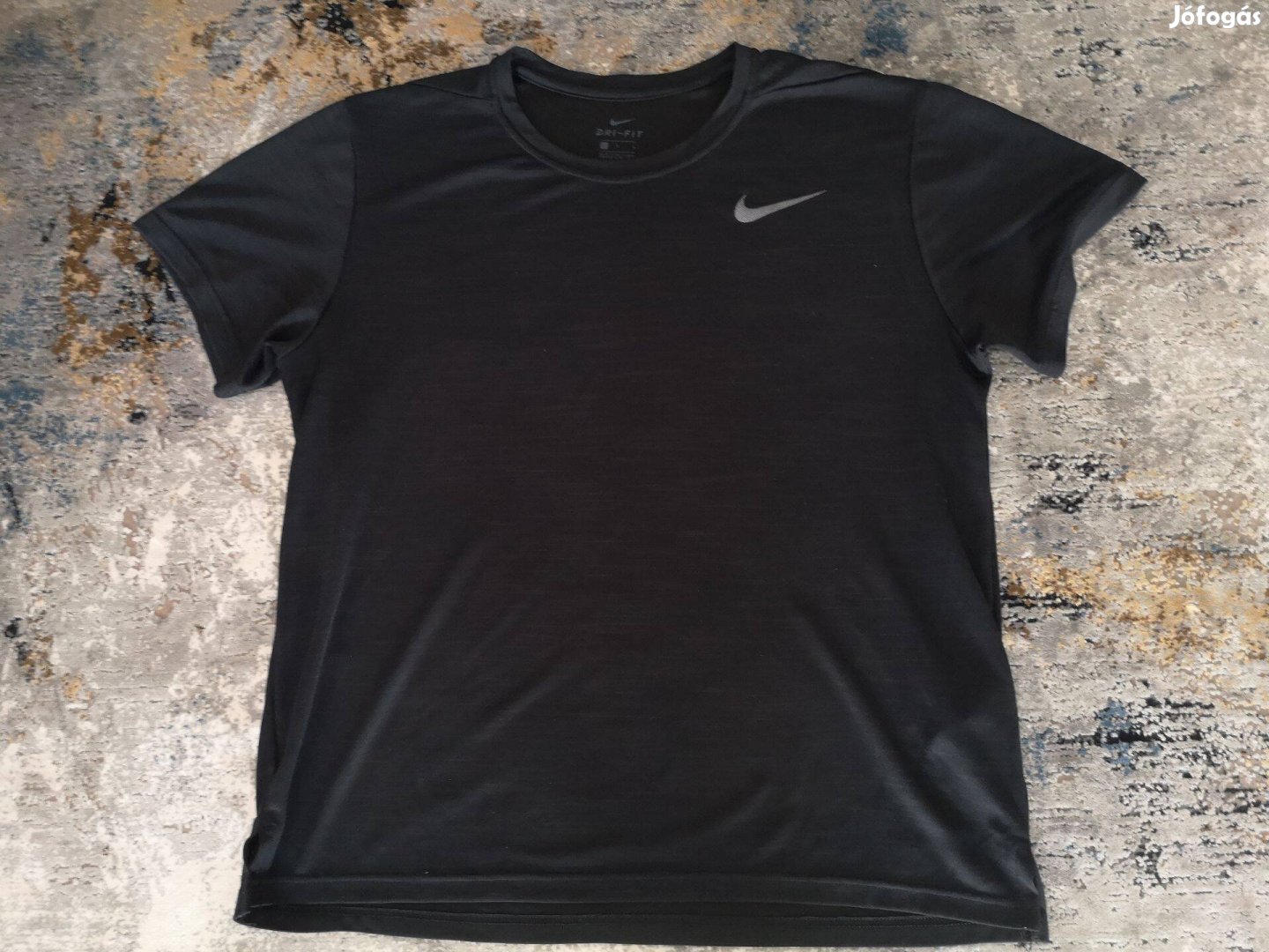 Nike dri-fit felső L méretű