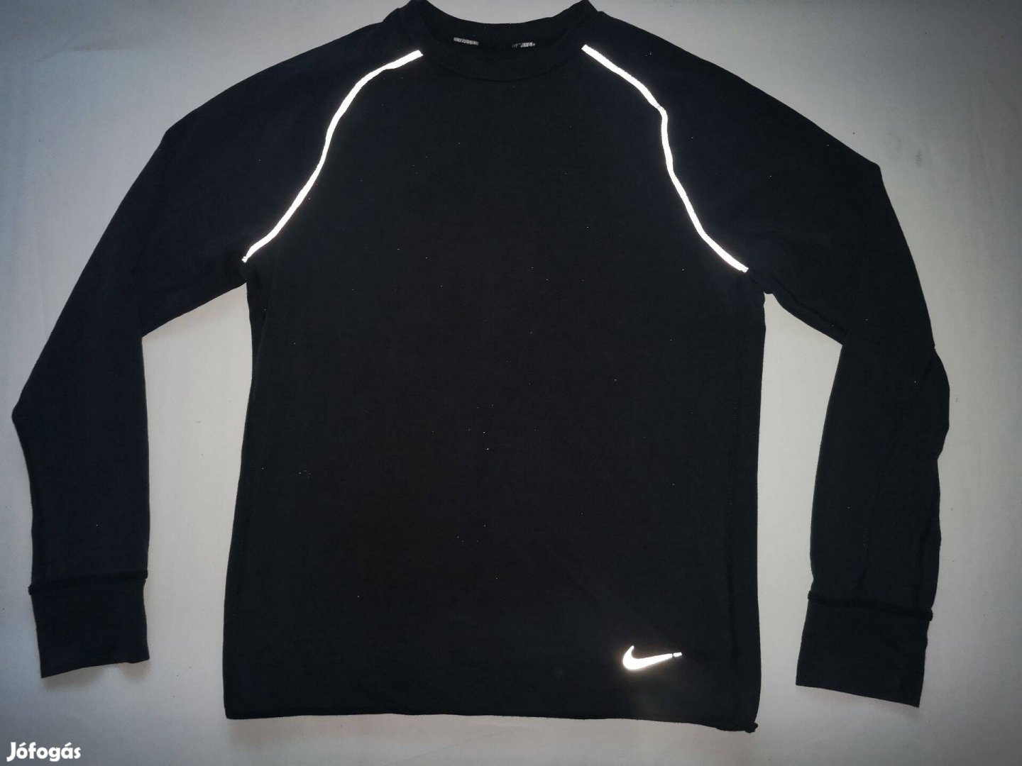 Nike dri-fit felső M méretű