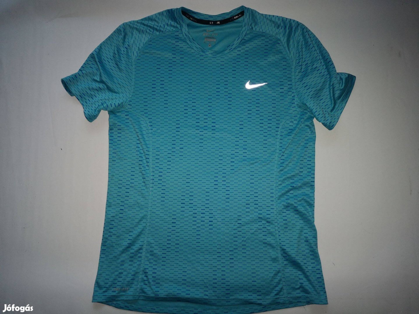 Nike dri-fit felső M méretű