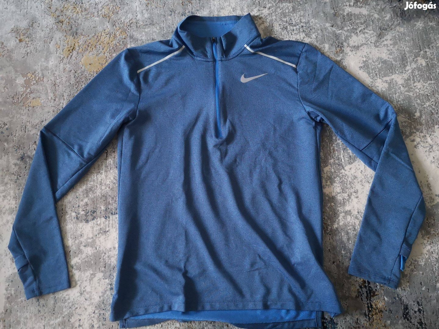 Nike dri-fit felső S méretű