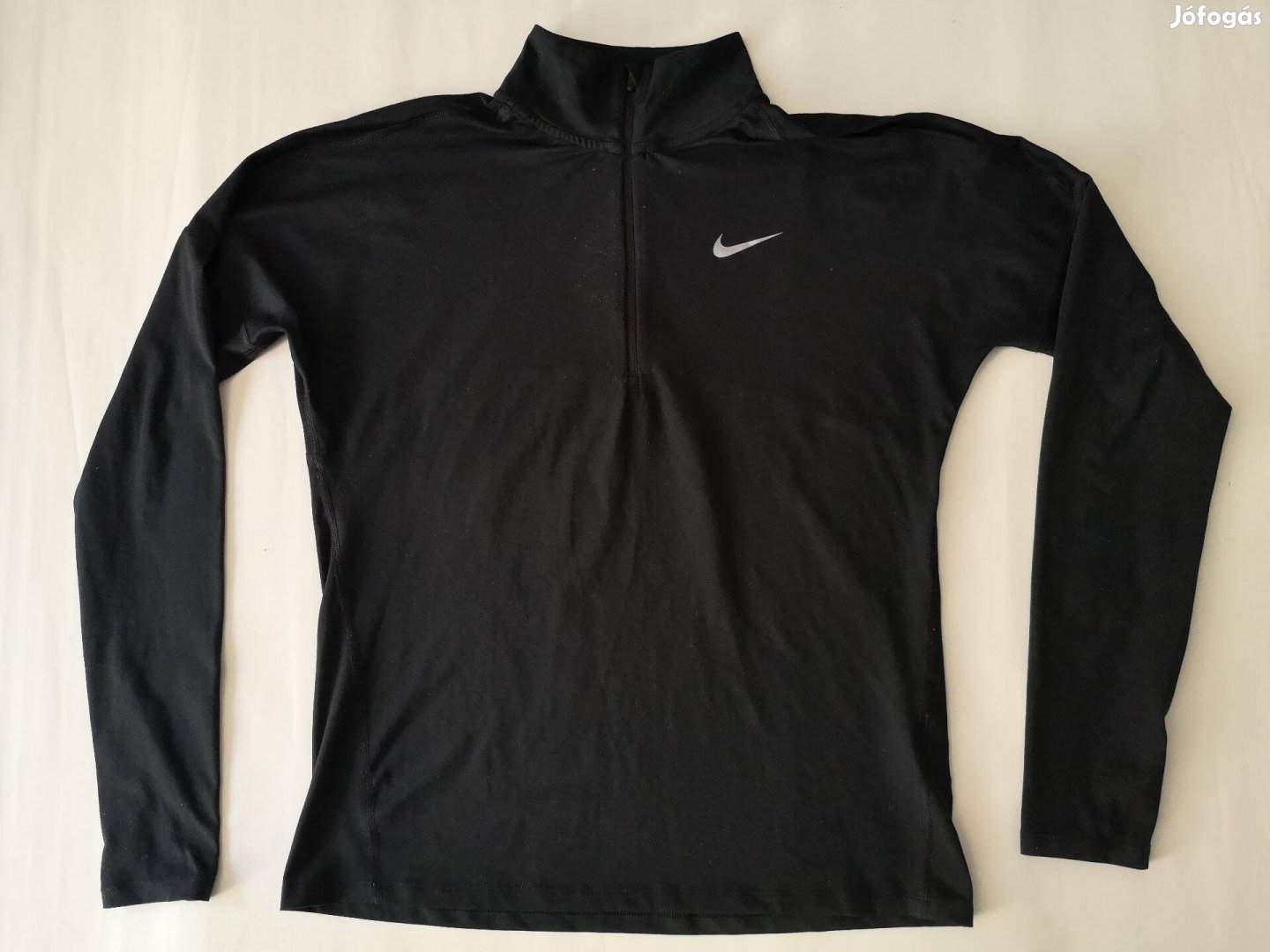 Nike dri-fit felső S méretű