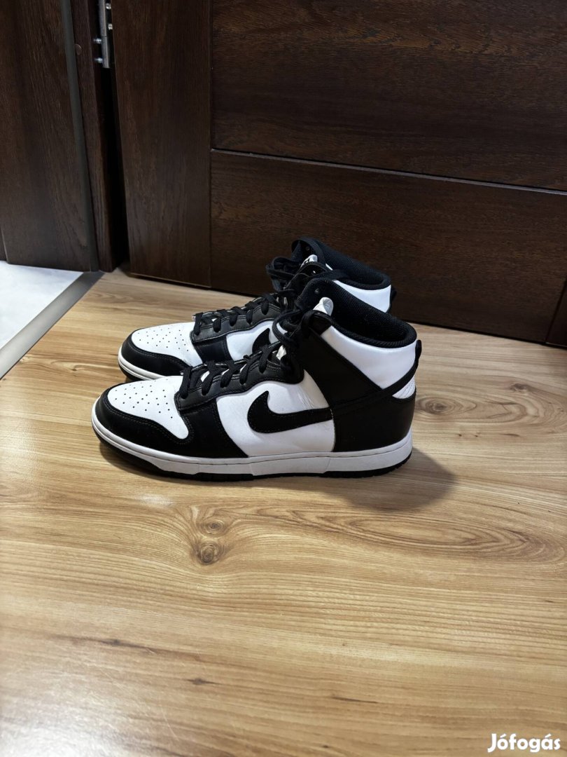 Nike dunk panda high 