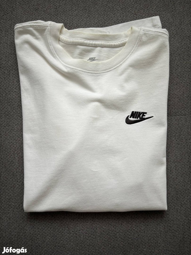 Nike fehér póló 