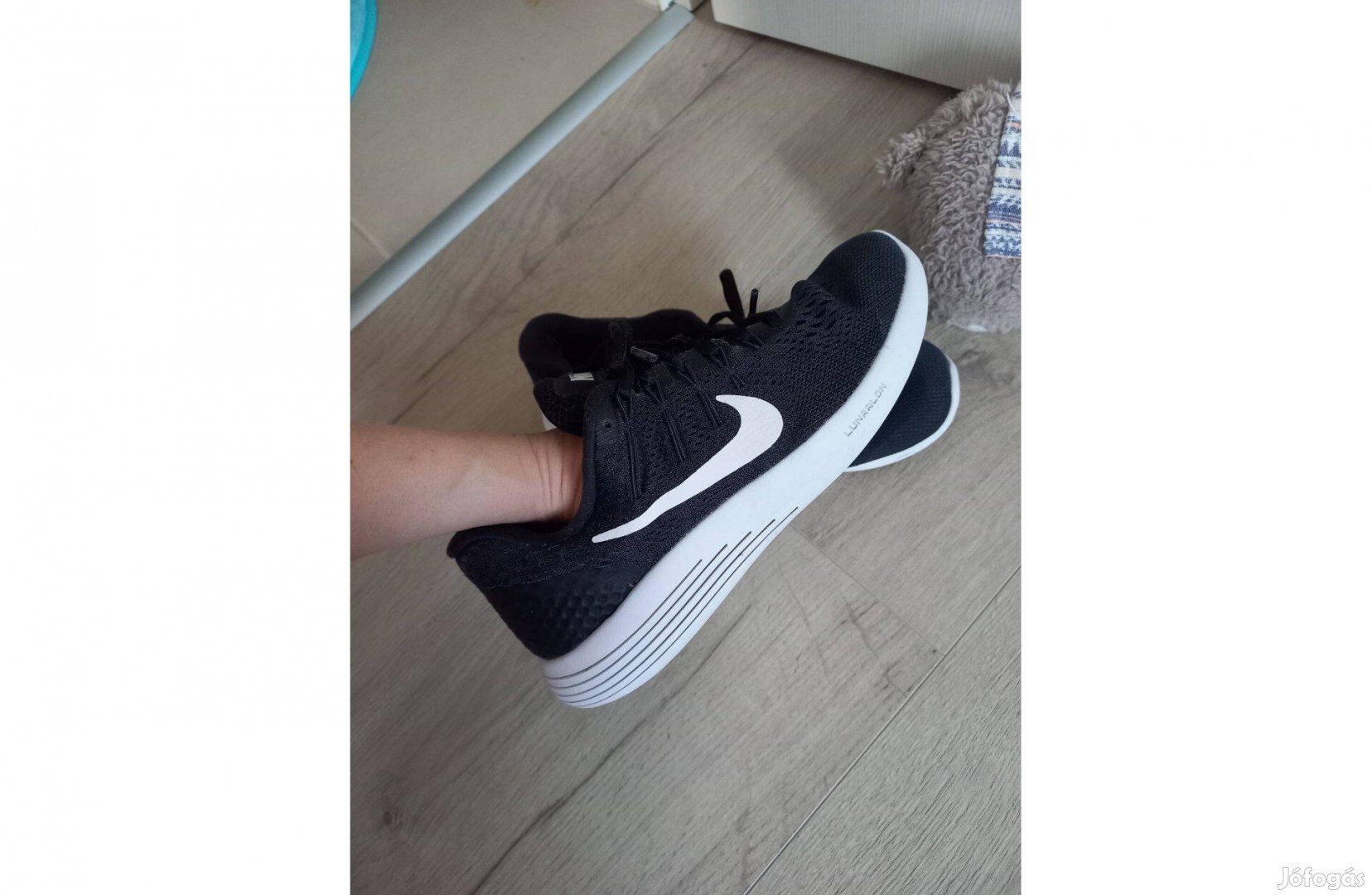 Nike fekete flyknit sportcipő 38-39