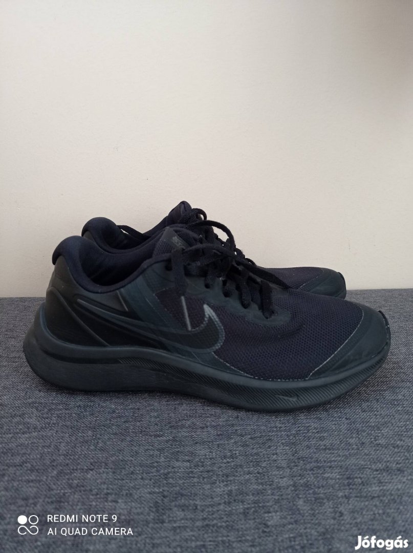 Nike fekete sportcipő 35.5 bth 22.5 cm