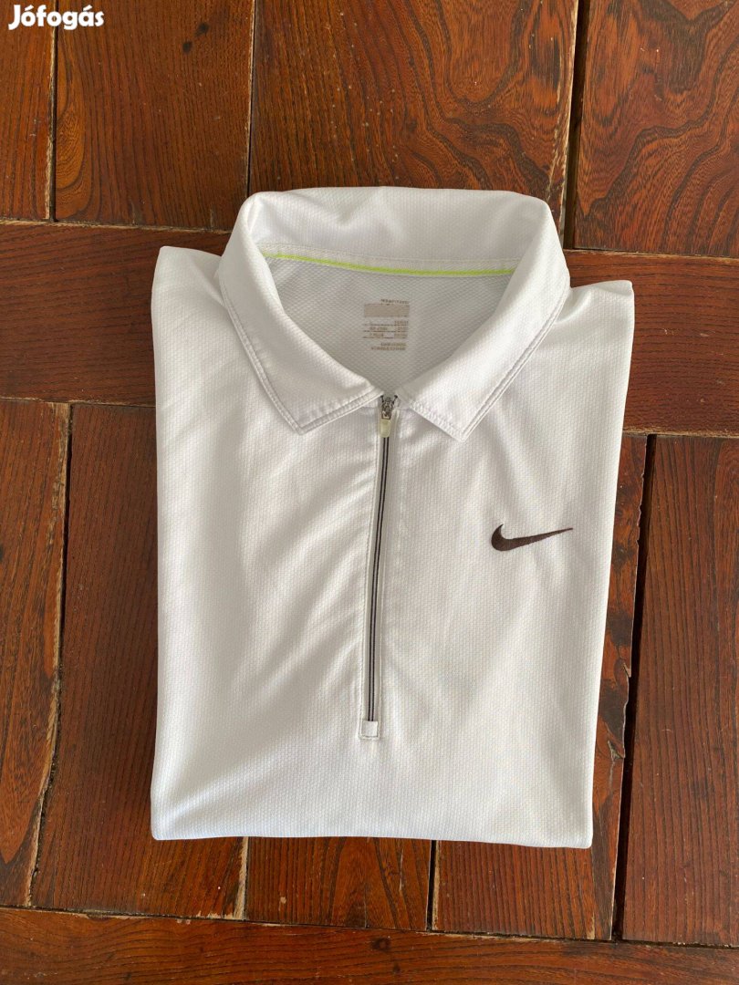 Nike férfi galléros rövid ujjú sport póló L XL-es