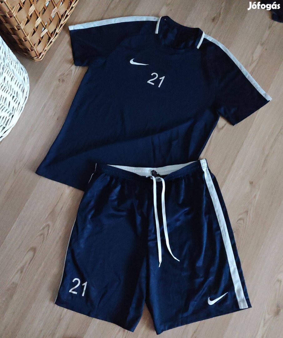 Nike férfi sport szett L-XL