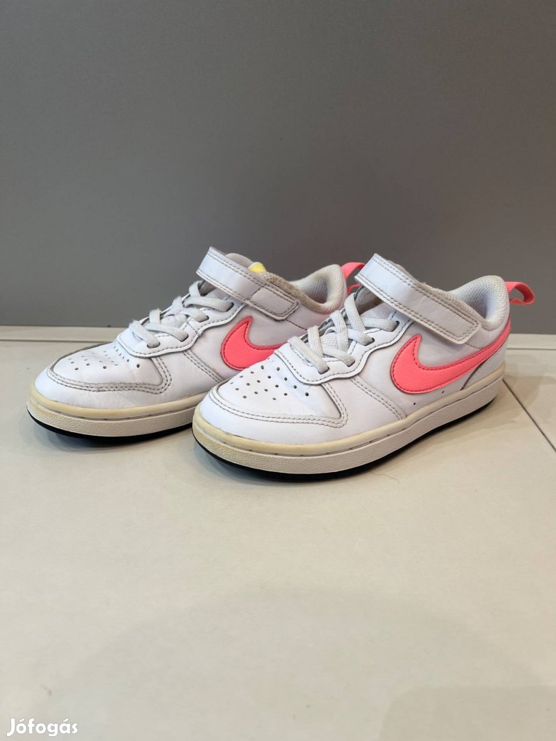 Nike gyerek cipő