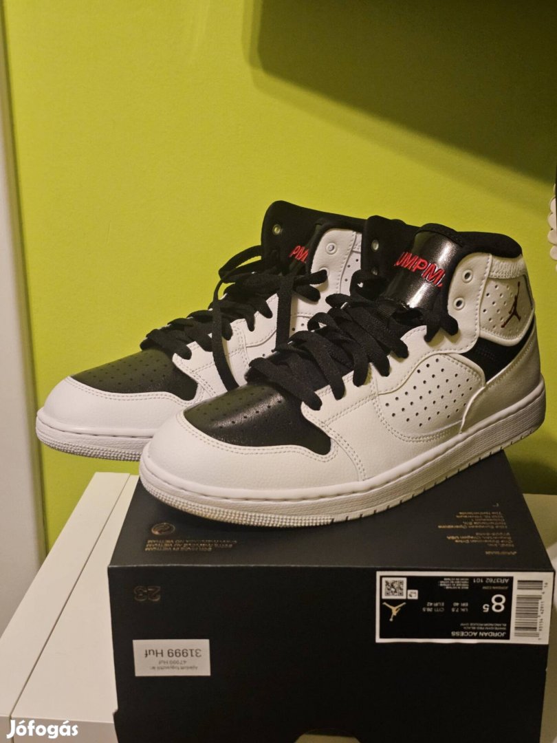 Nike jordan acces 42 méret