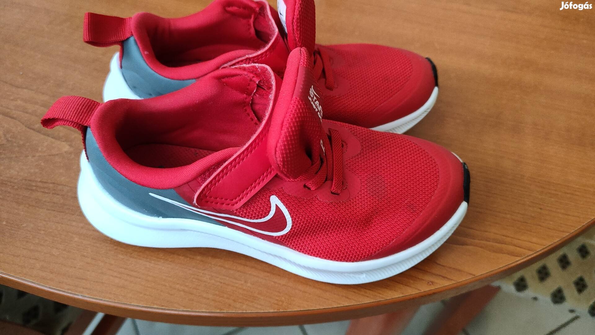 Nike kis cipő 29.5 bth:18cm