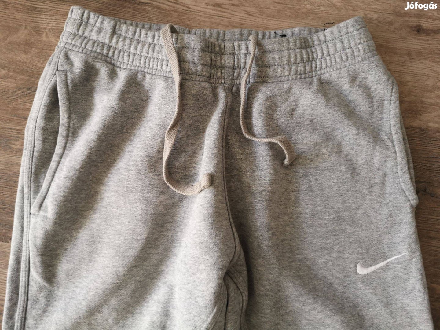 Nike melegítőalsó S méretű