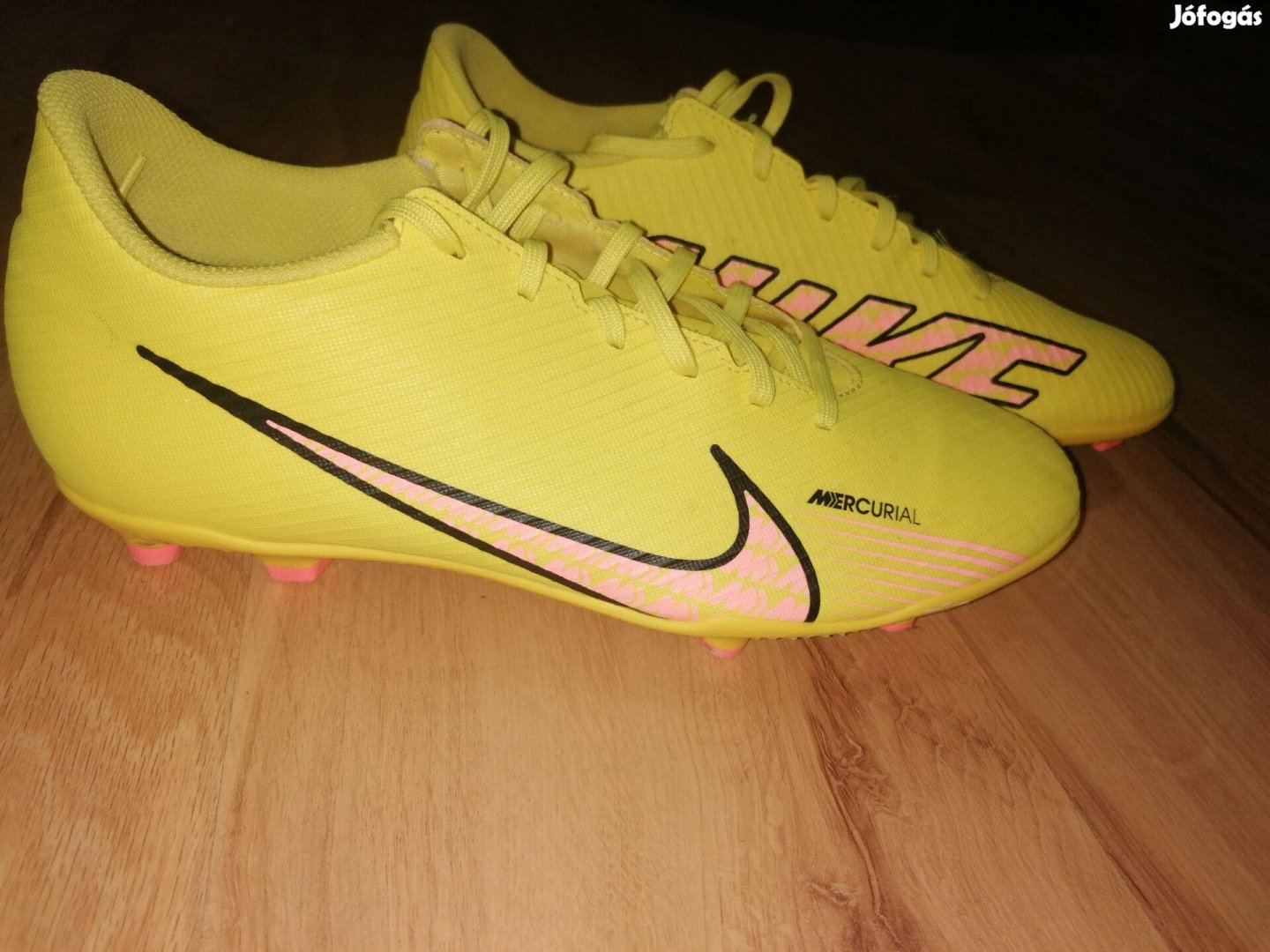 Nike mercurial focicipő 20.000ft