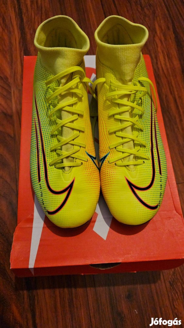 Nike mercurial superfly 7 academy focicipő