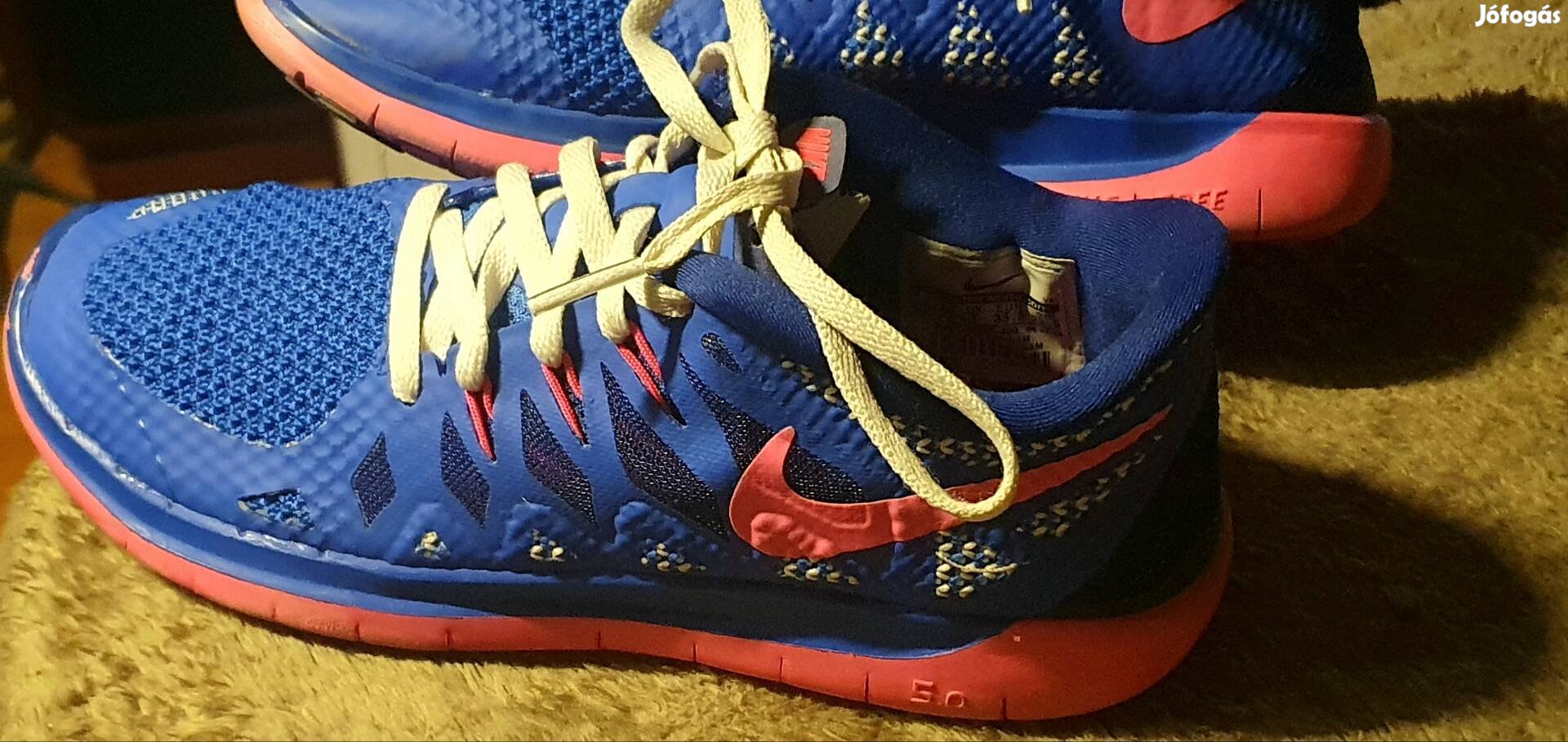 Nike női cipő nagyon szép állapotban 