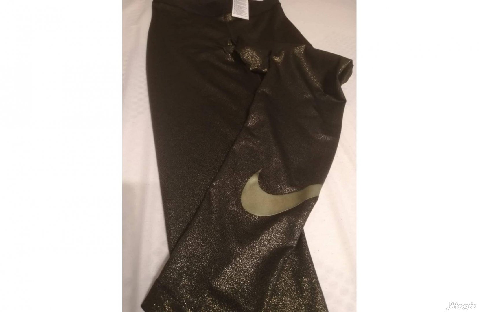 Nike női leggings M-es (sötétbarna/arany) eladó!