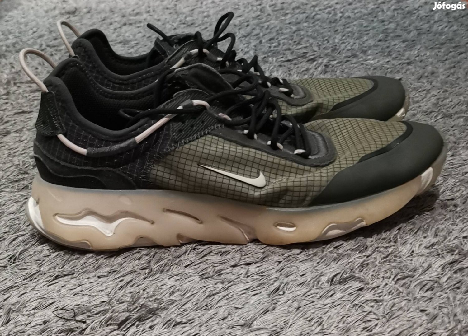 Nike react live cipő 