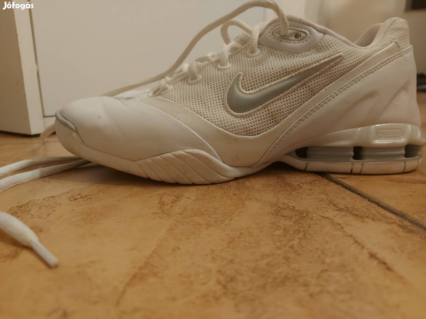 Nike shox white 