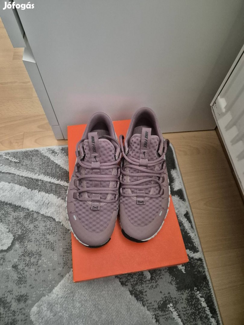 Nike sport cipő eladó.