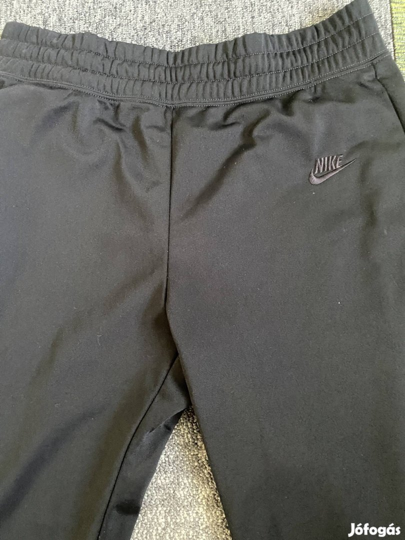 Nike szabadidő alsó M méretű