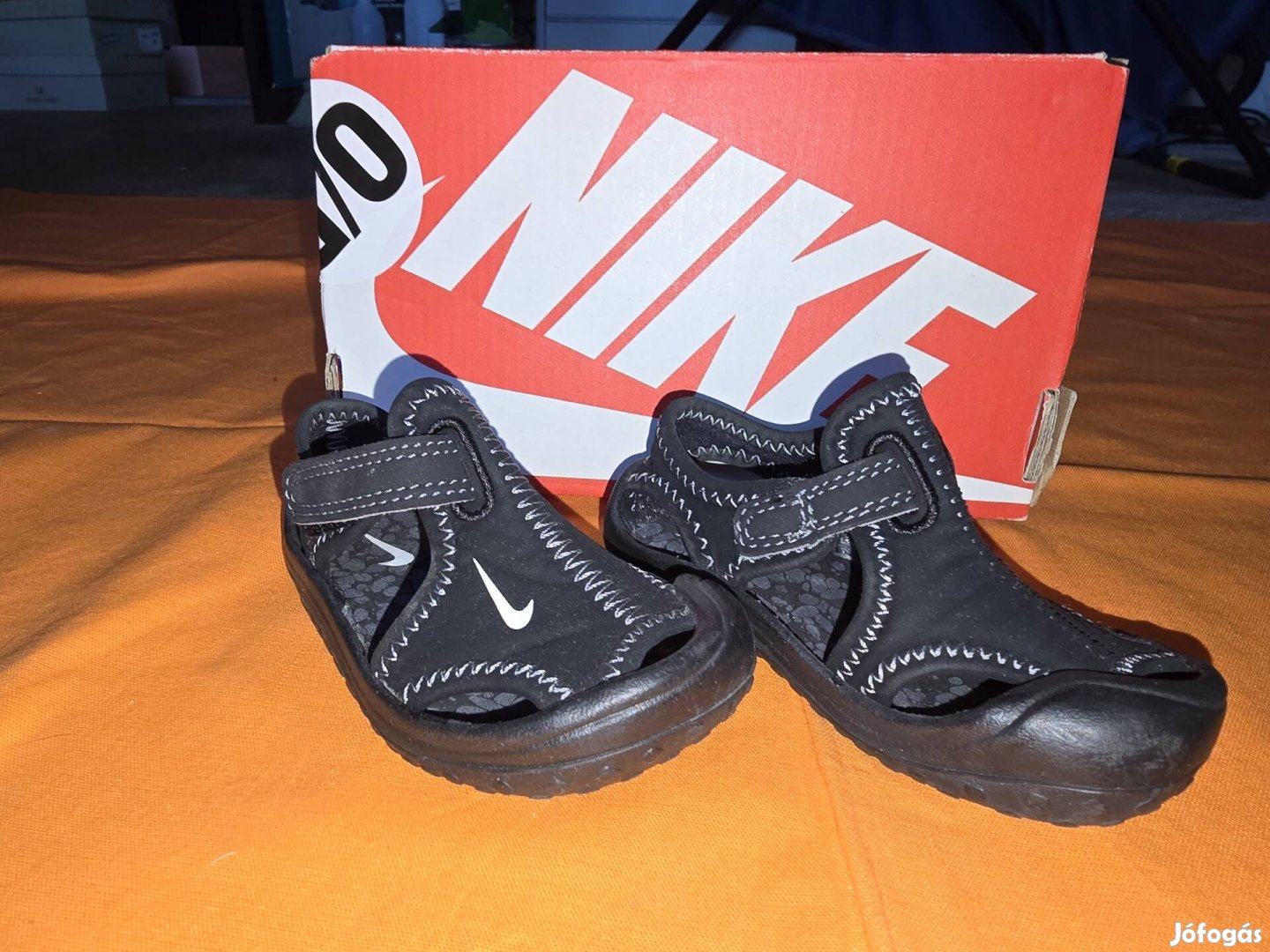 Nike szandál 19.5-es