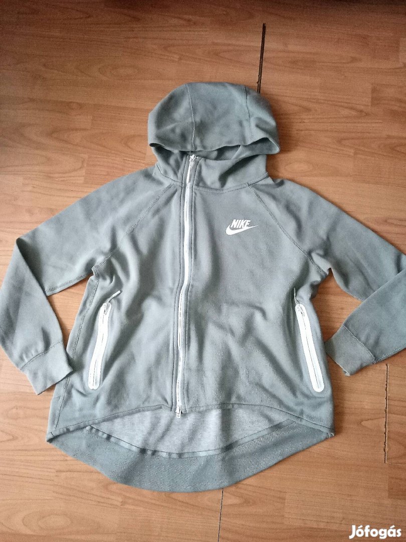 Nike tech fleece női M-es pulóver 