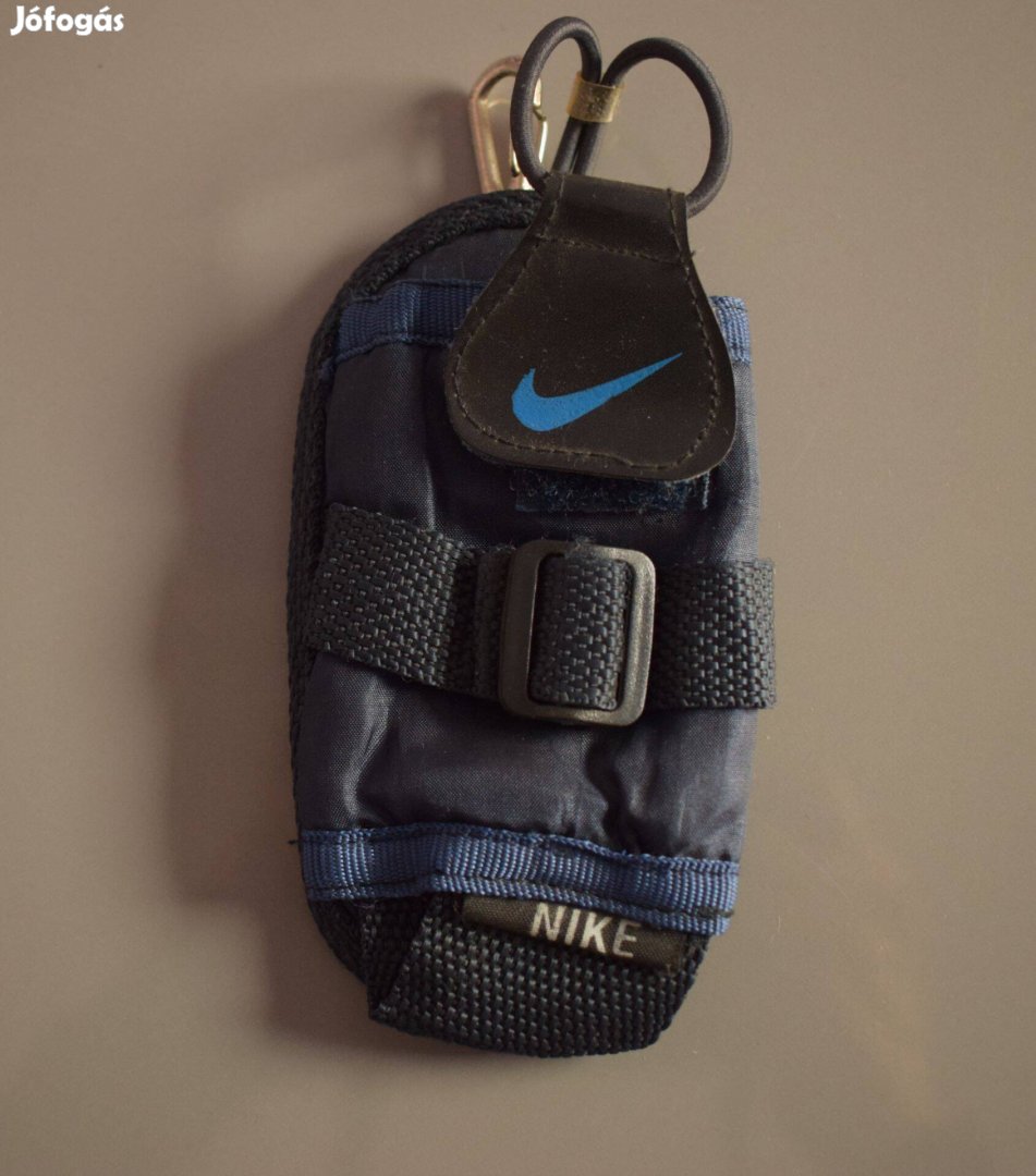 Nike telefontartó, telefontok