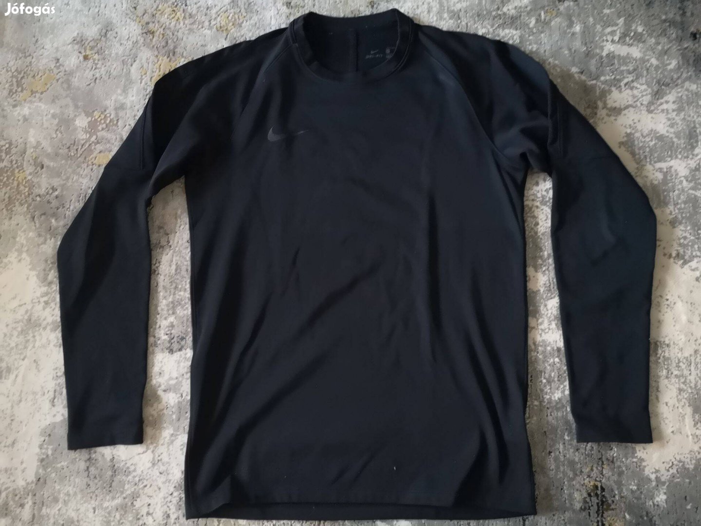 Nike therma fit felső S méretű