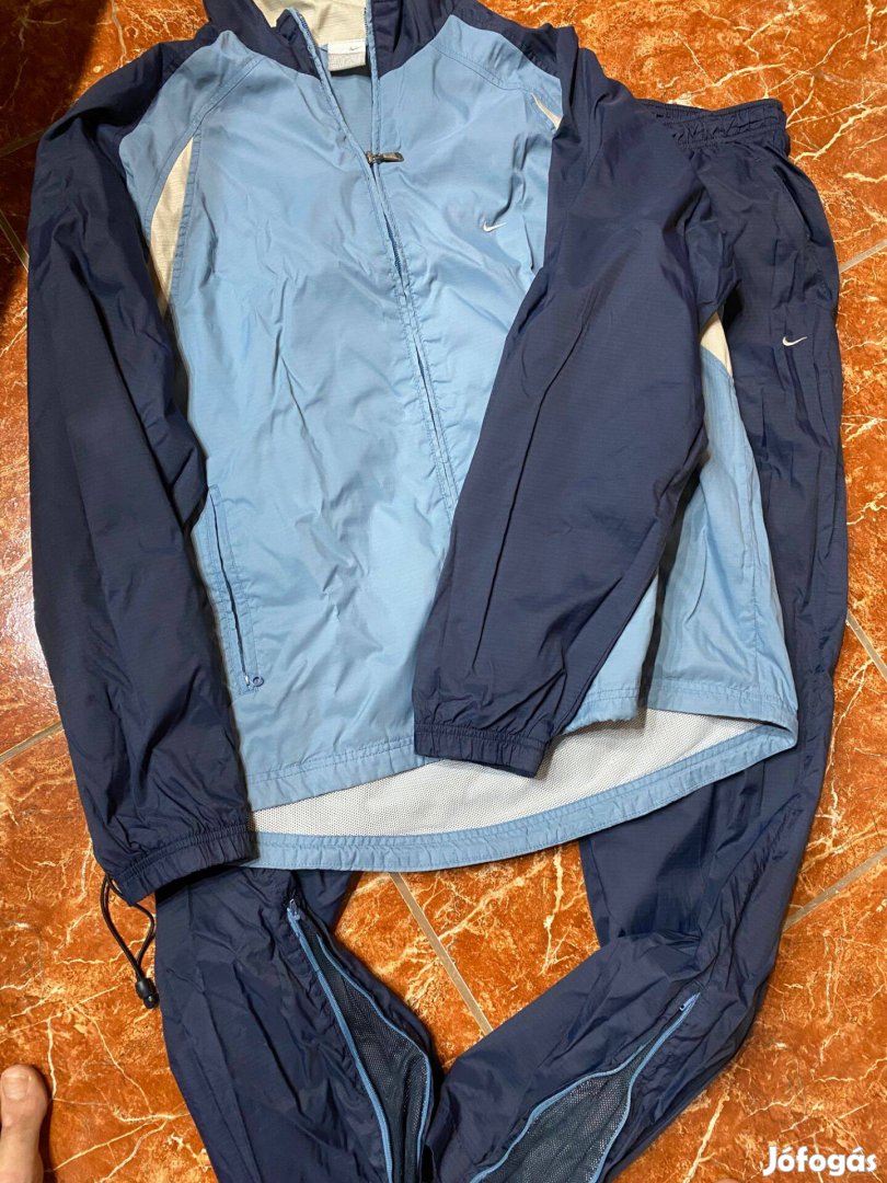 Nike tréning L-es méret (alsó/felső)
