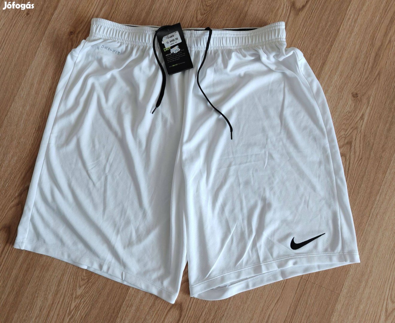 Nike uj címkés férfi short