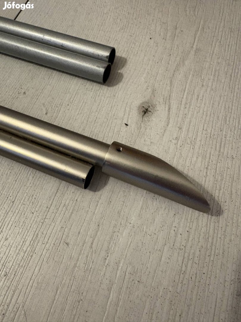 Nikkel rúdkarnis kiegészítőkkel