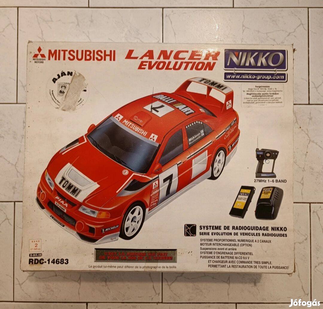 Nikko 1/14 Mitsubishi Lancer Evo retró távirányítós autó