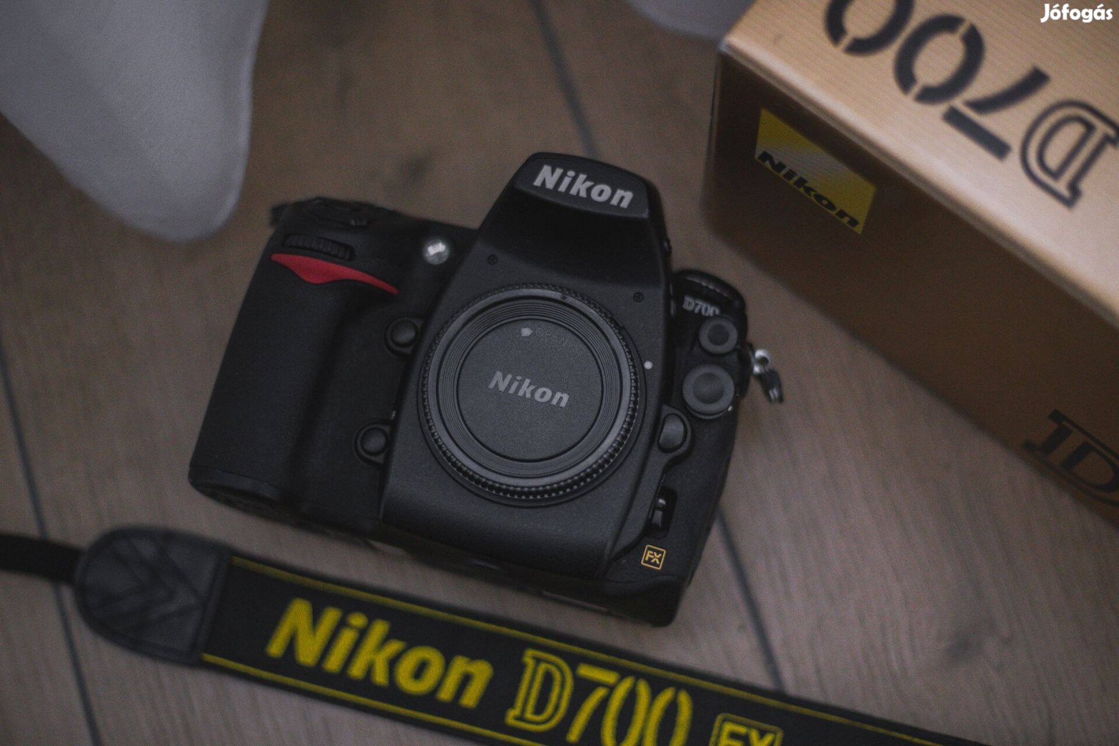 Nikon 700 (23 ezer expo)